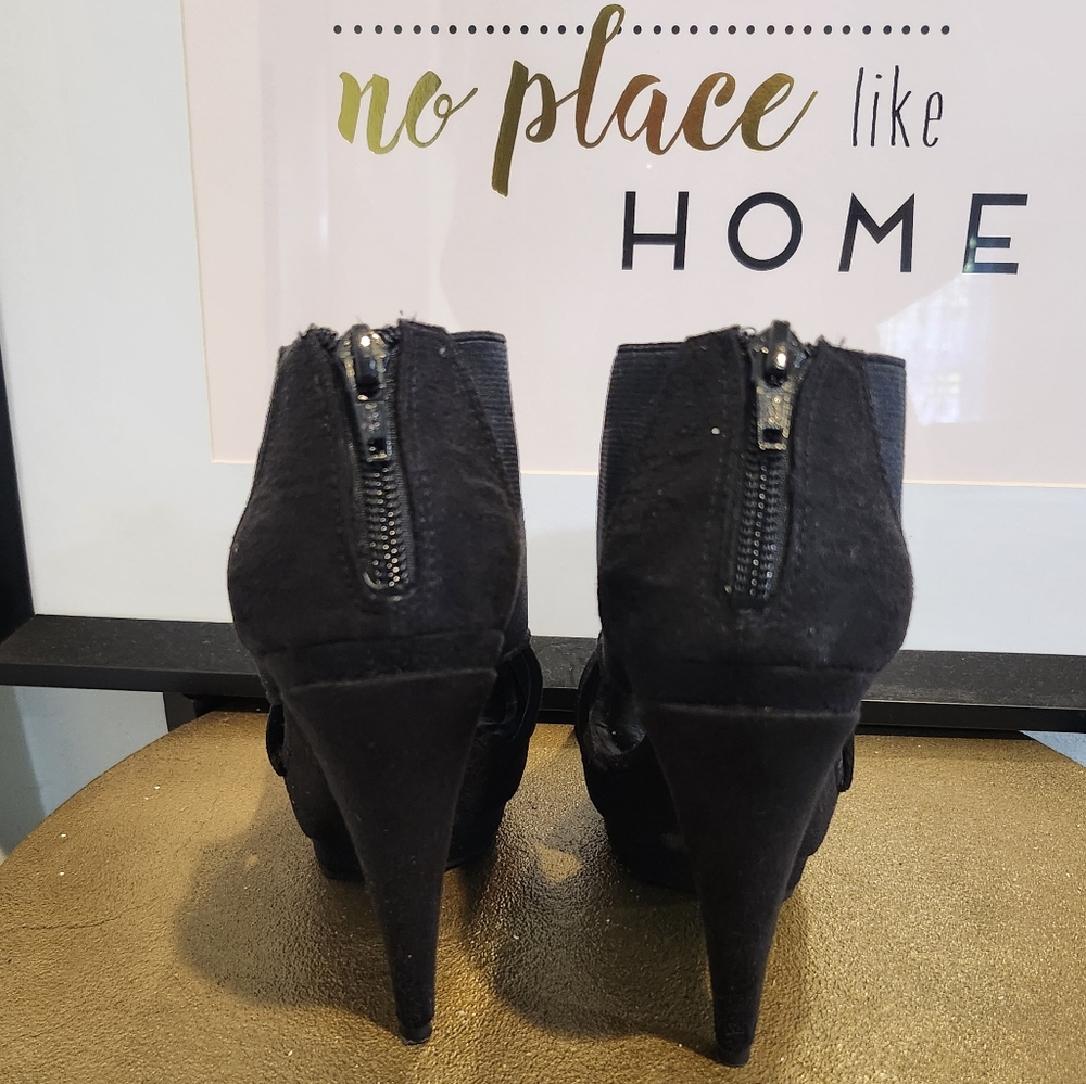 💓Jessica Simpson Booties- 7.5 - Picture 3 of 5